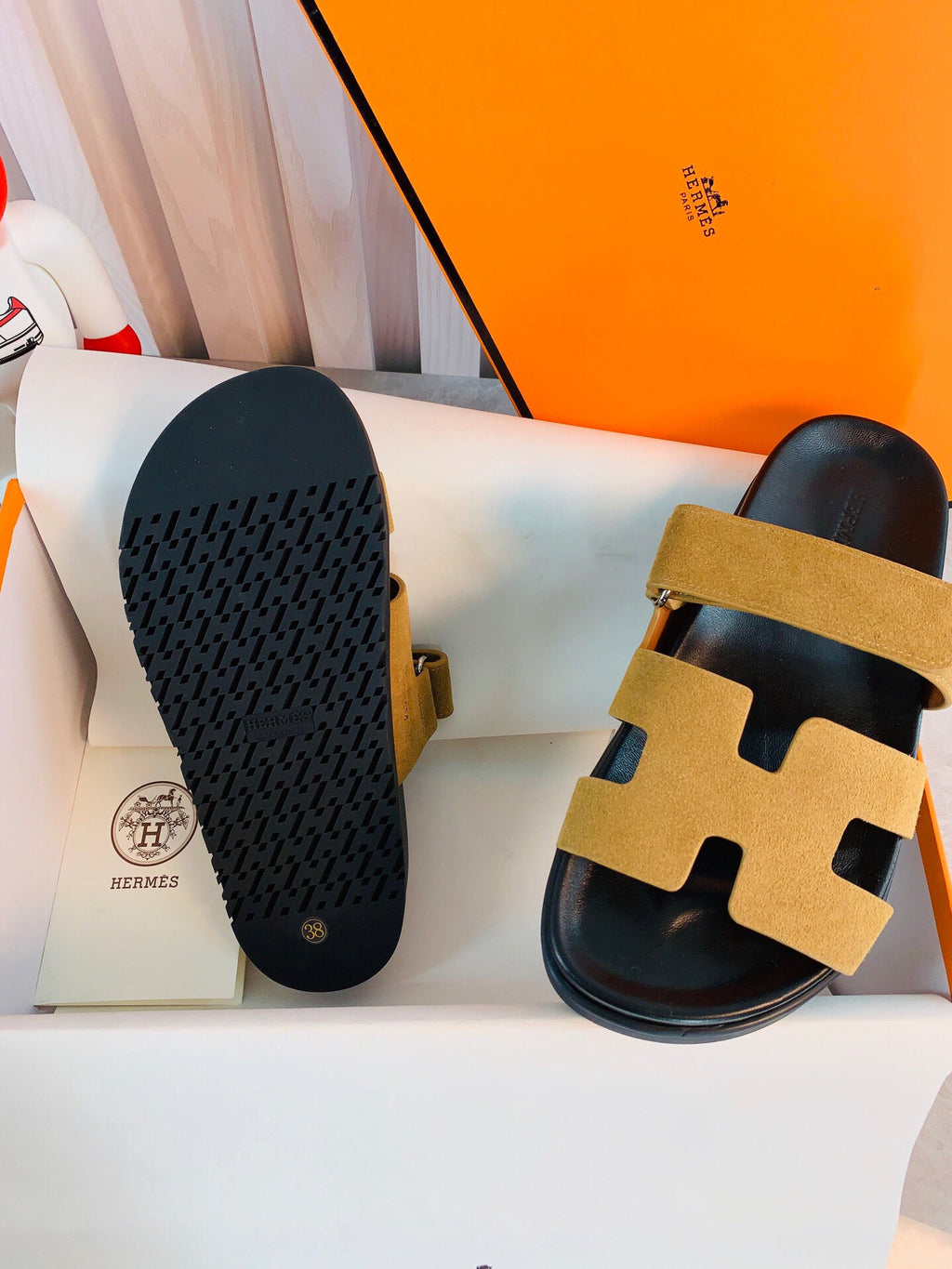 Hermes Women Men Izmir sandal Sheep Skin H222853