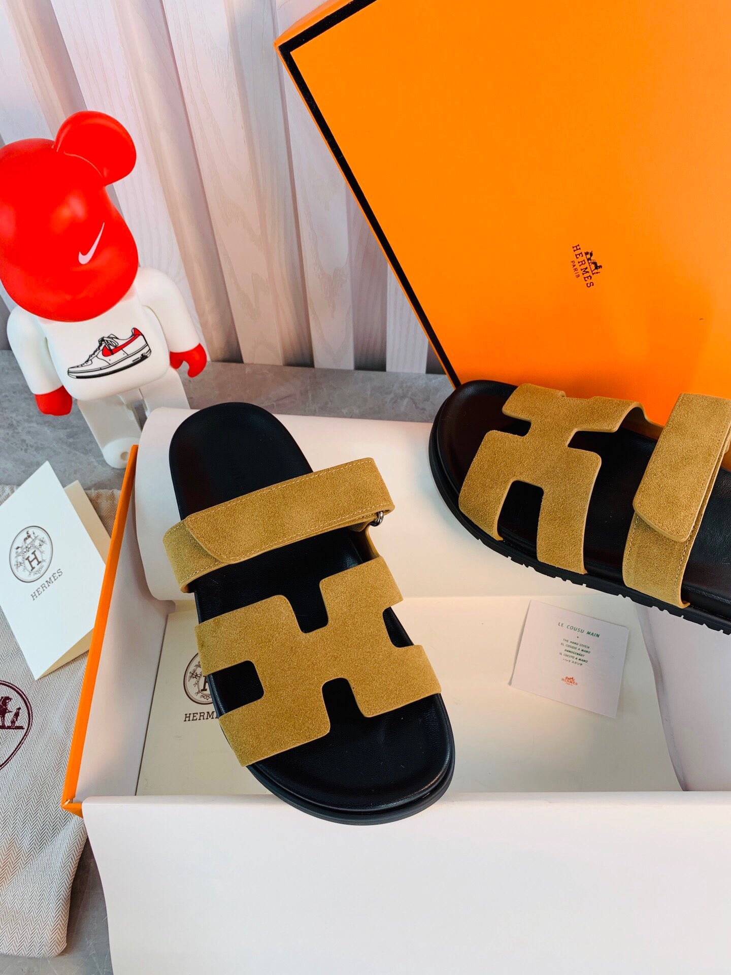 Hermes Women Men Izmir sandal Sheep Skin H222853