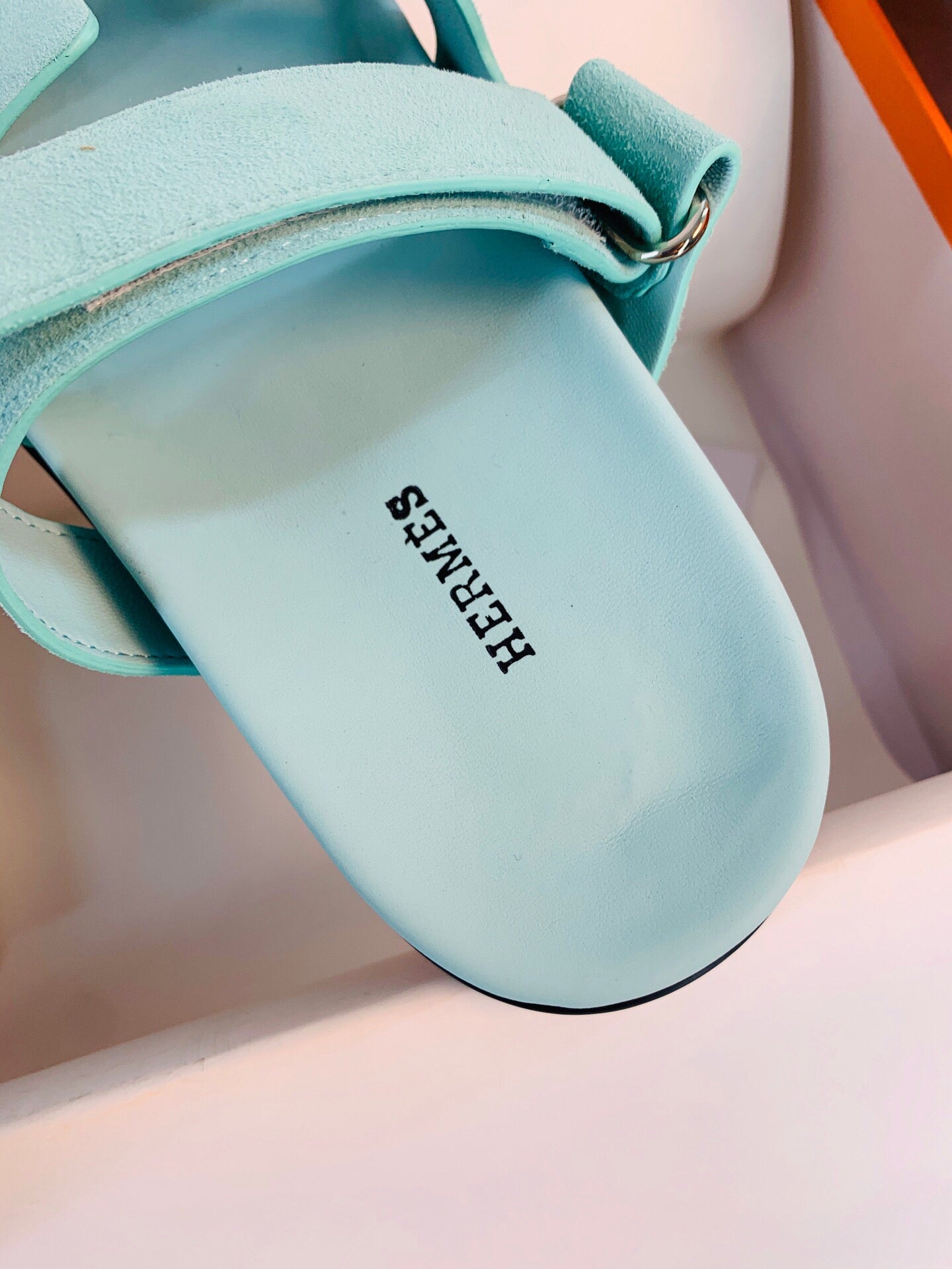 Hermes Women Men Izmir sandal Sheep Skin H222854
