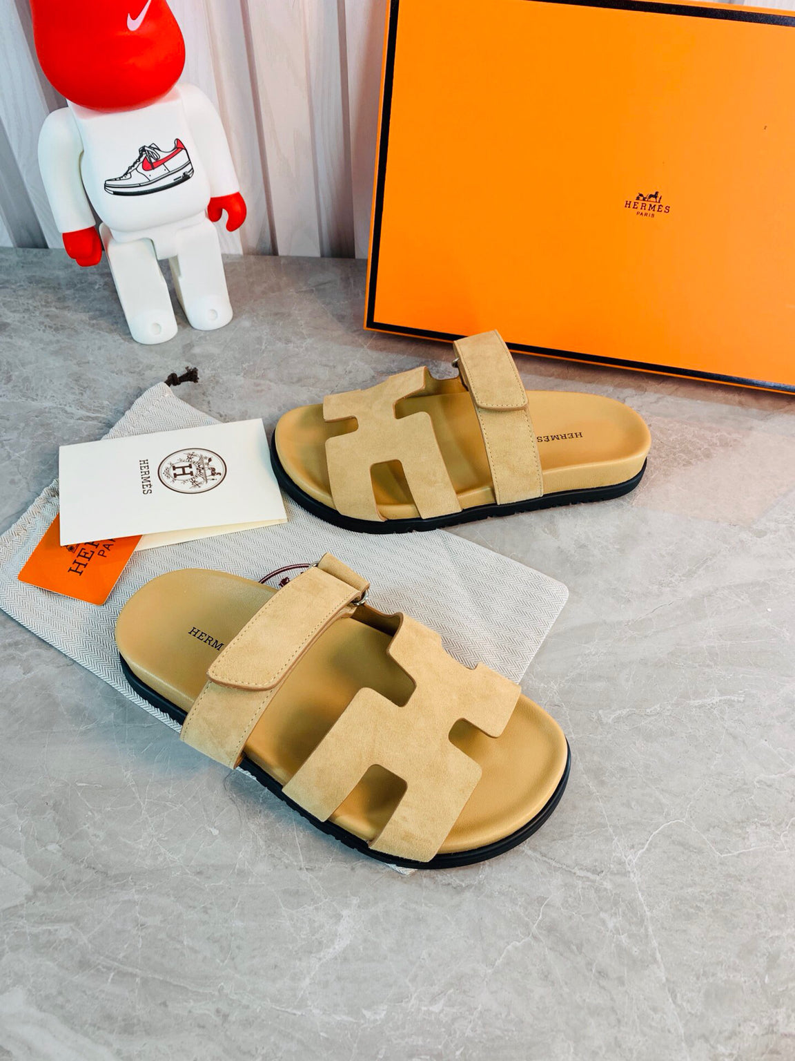 Hermes Women Men Izmir sandal Sheep Skin H222855