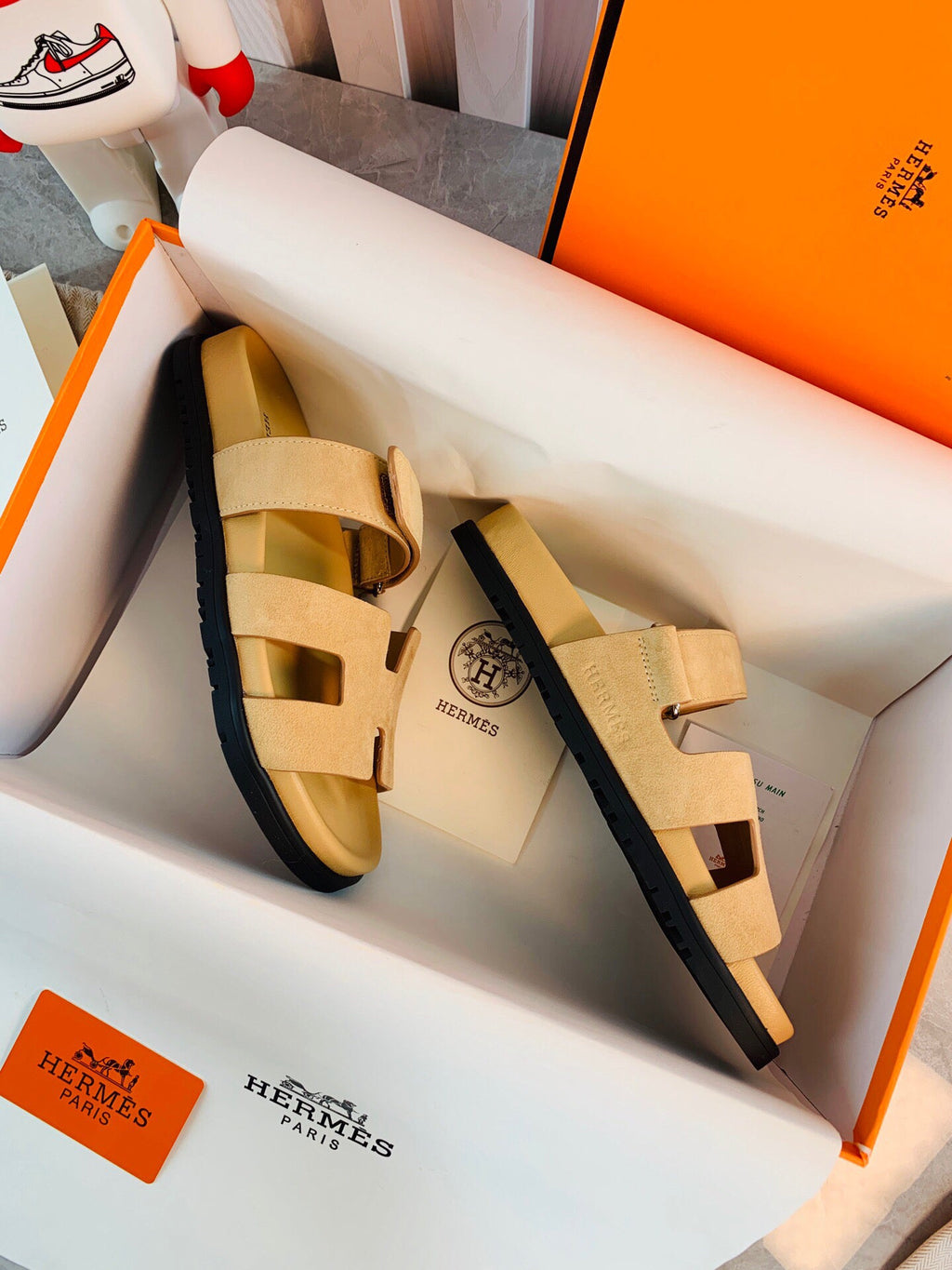 Hermes Women Men Izmir sandal Sheep Skin H222855