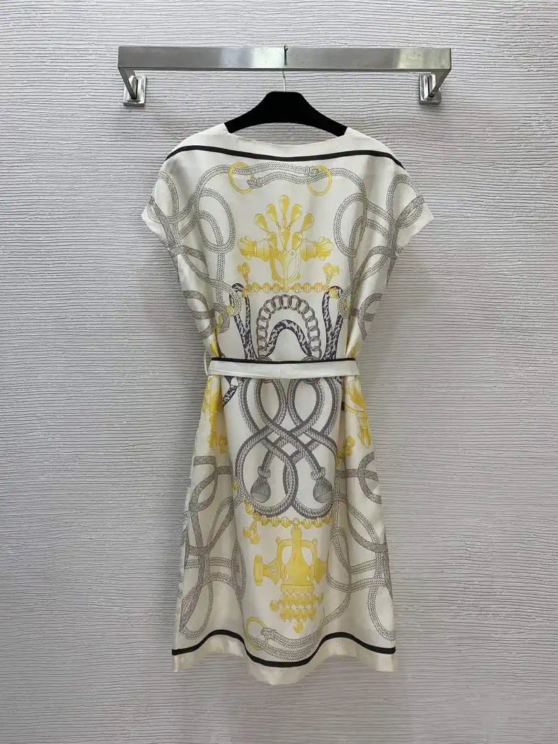 Hermes Women Mulberry silk rope loop pattern print H77205