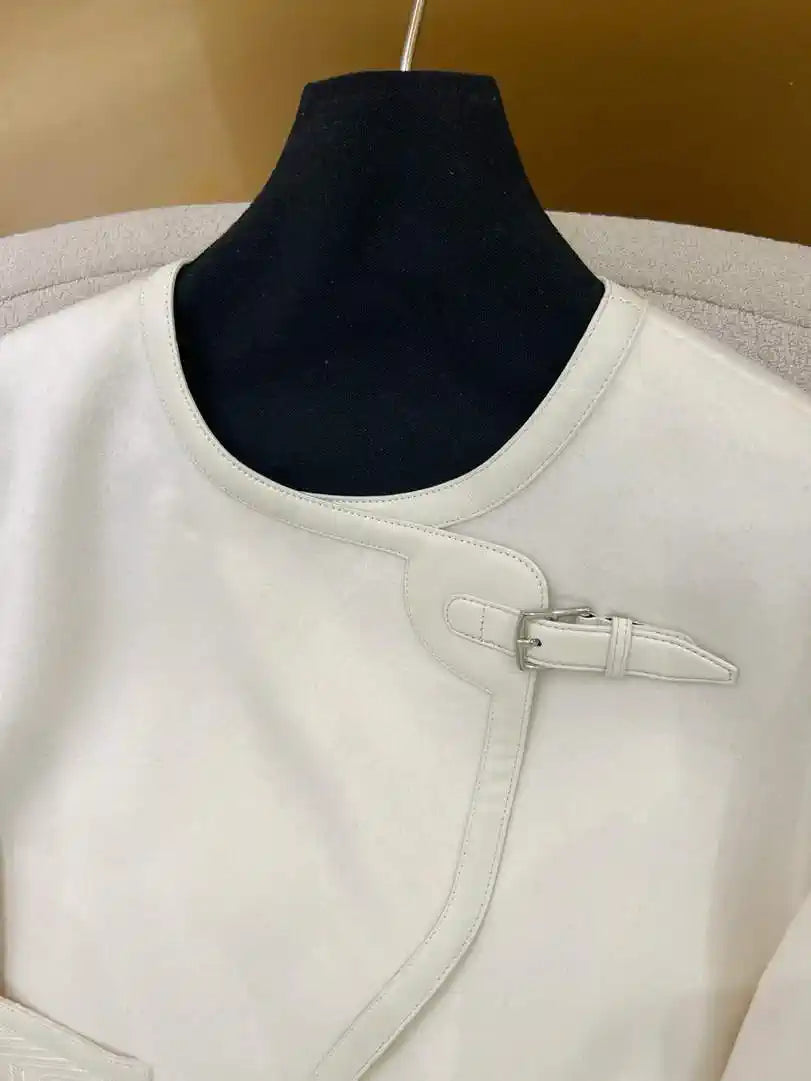Hermes Women Cashmere and leather embroidery H33361