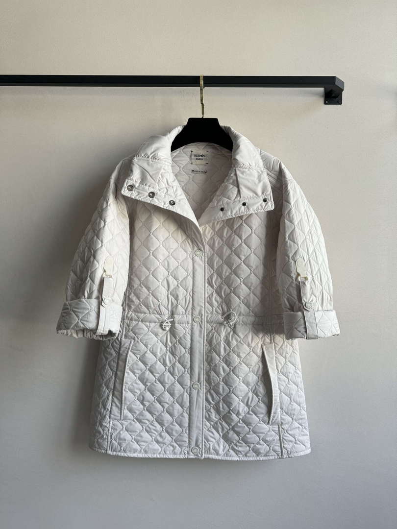 Hermes Women's Fashion Waisted diamond quilted jacket H33422