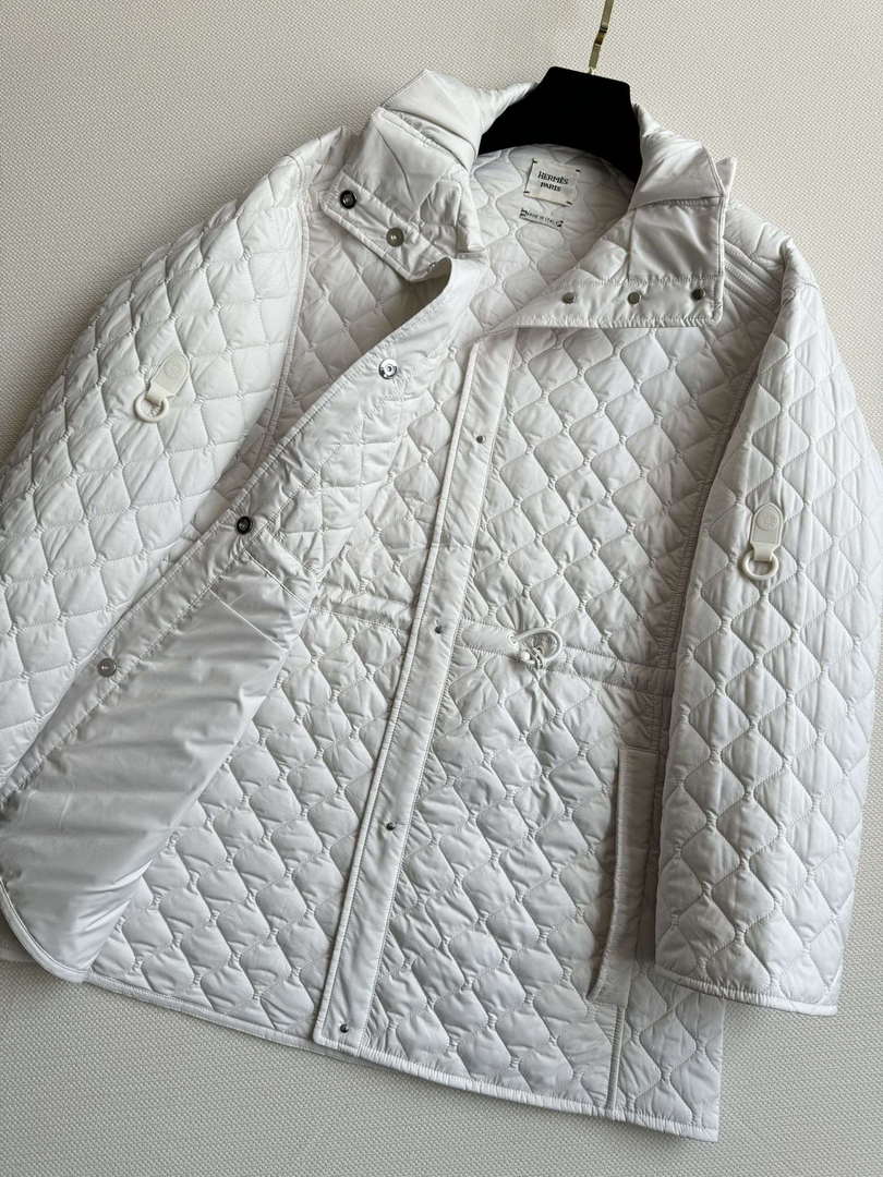 Hermes Women's Fashion Waisted diamond quilted jacket H33422
