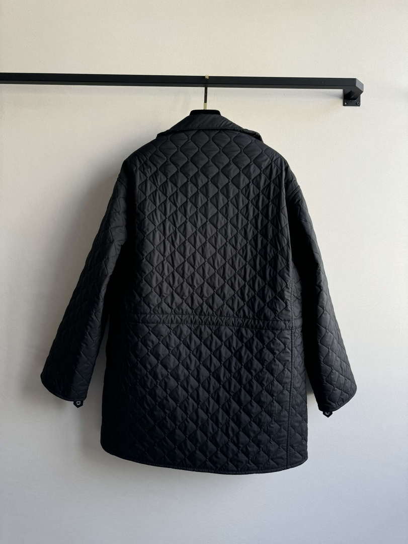 Hermes Women's Fashion Waisted diamond quilted jacket H33423