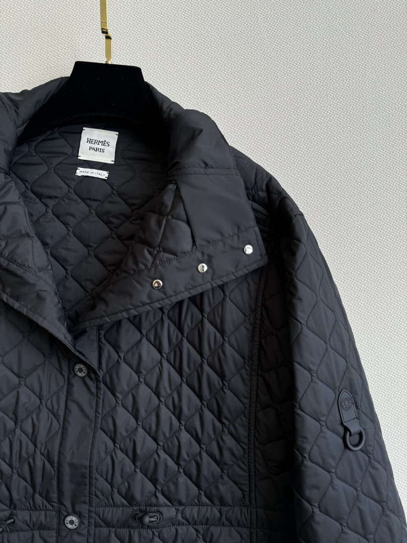 Hermes Women's Fashion Waisted diamond quilted jacket H33423