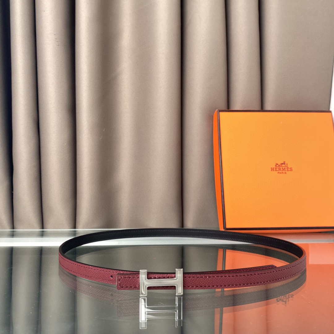 Hermes Women's Leather Focus belt buckle & Reversible leather strap 13 mm H991003 Wine Red
