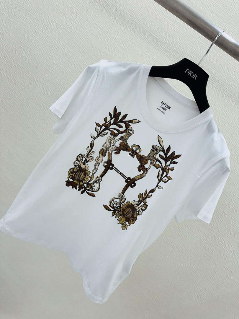 Hermes Women's T-shirt Fashion Clothing H77125