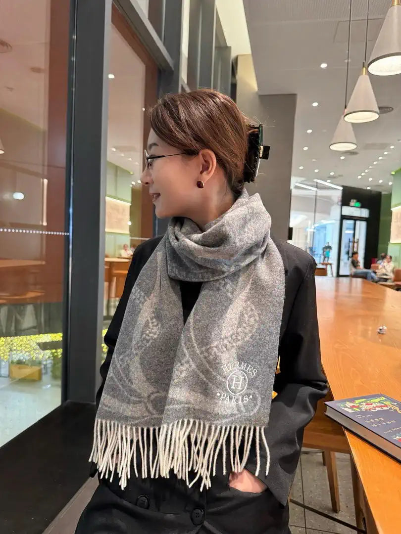 HermesDouble-sided jacquard  Scarves Fashion  Scarf H22856