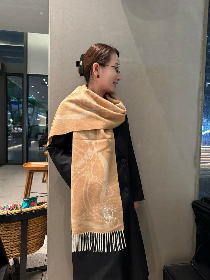 HermesDouble-sided jacquard  Scarves Fashion  Scarf H22857