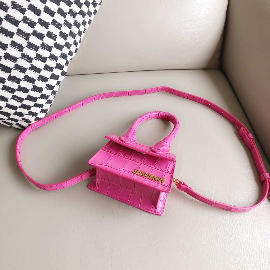 Jacquemus 213BA001 Le Chiquito Signature crocodile leather mini handbag Pink
