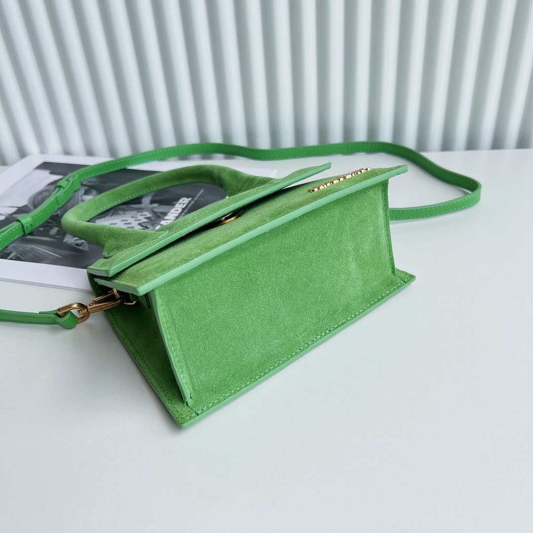 Jacquemus 213BA003 Green 'Le Chiquito Moyen' Bag