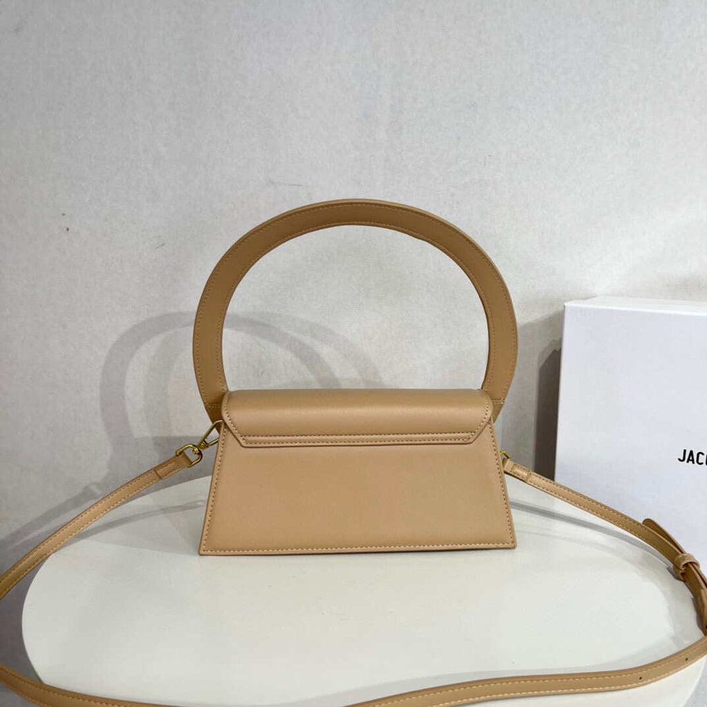 Jacquemus 213BA003 Le sac Rond Circle purse Apricot