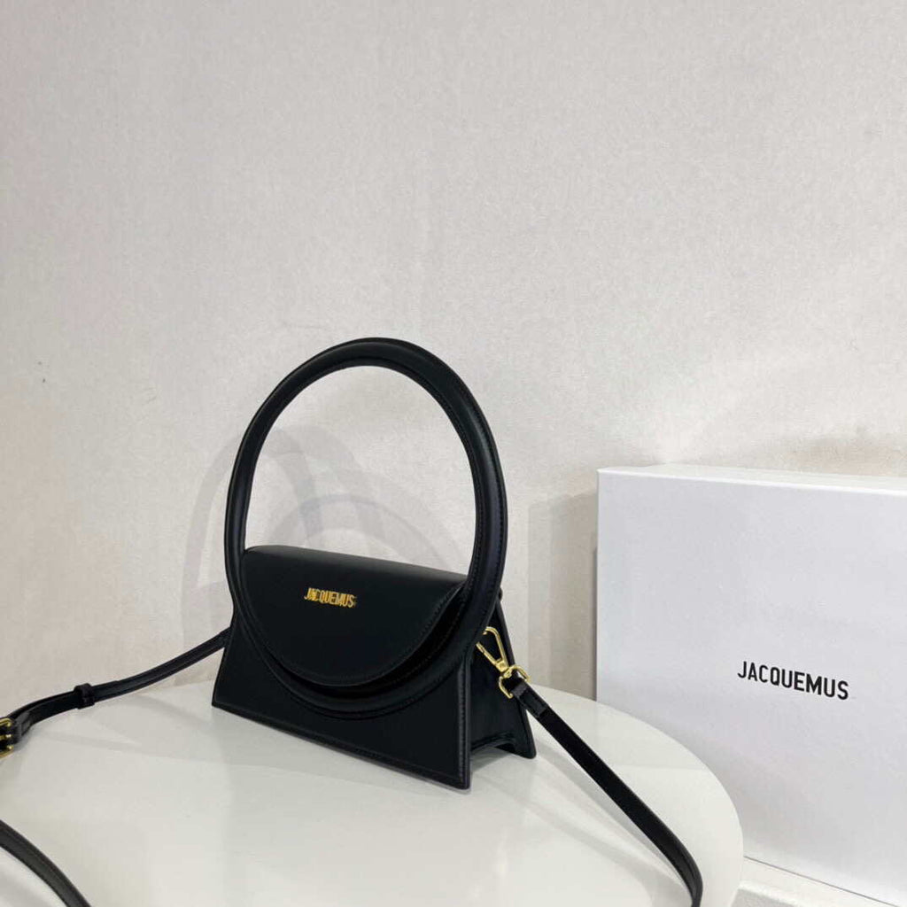 Jacquemus 213BA003 Le sac Rond Circle purse Black