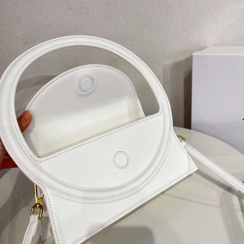 Jacquemus 213BA003 Le sac Rond Circle purse White