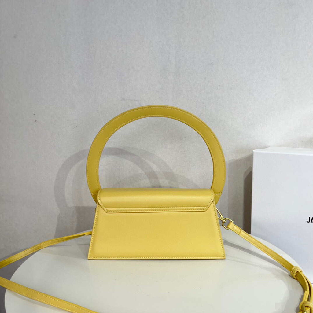 Jacquemus 213BA003 Le sac Rond Circle purse Yellow