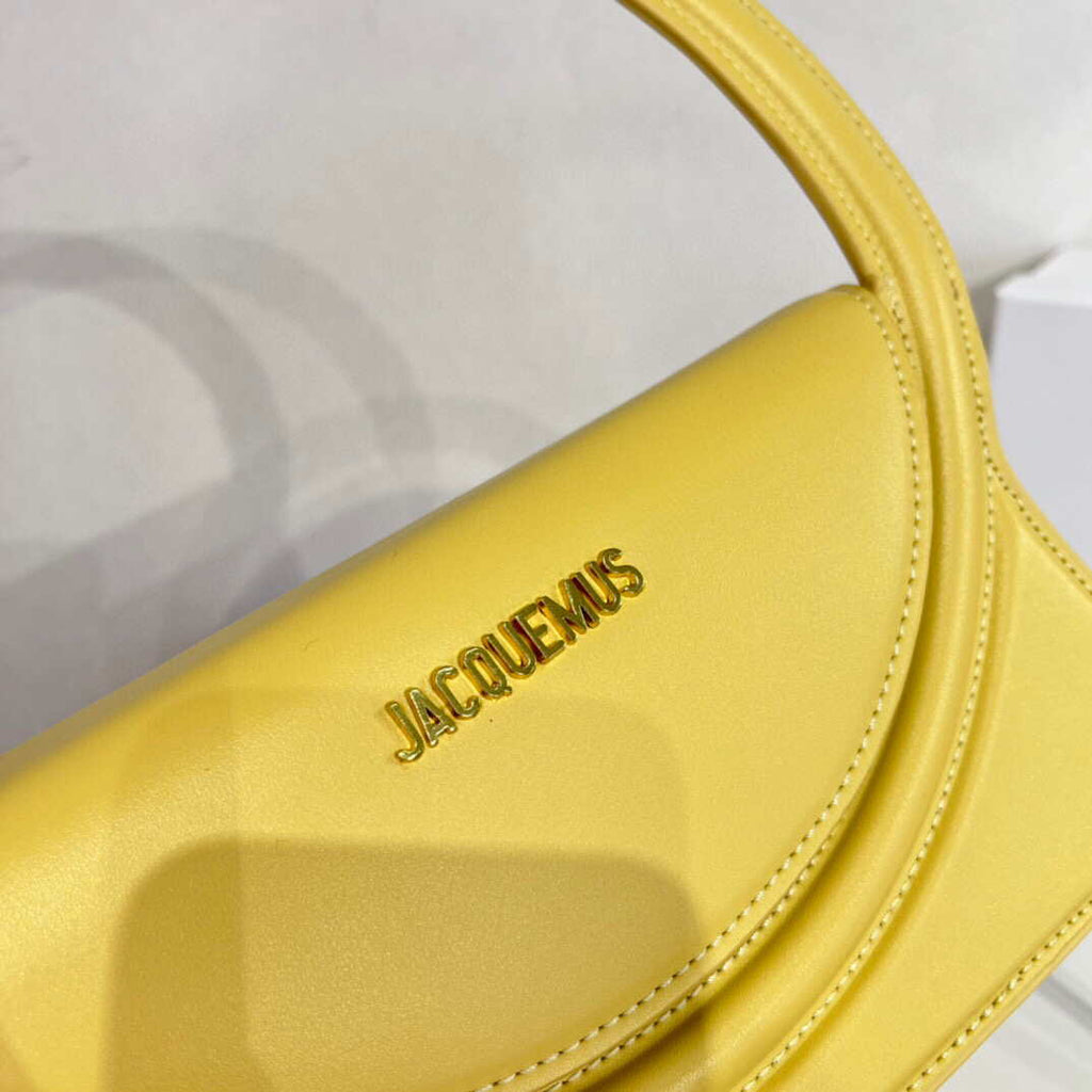 Jacquemus 213BA003 Le sac Rond Circle purse Yellow