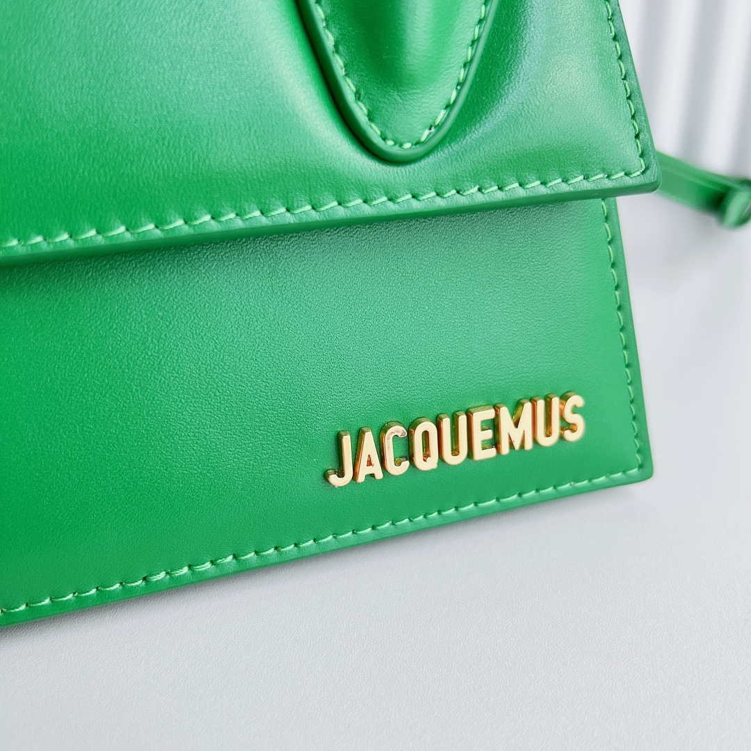 Jacquemus 222553 Green 'Le Chiquito Moyen' Bag