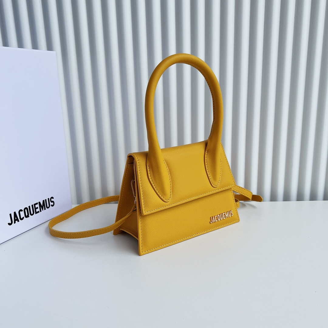 Jacquemus 222553 Yellow 'Le Chiquito Moyen' Bag