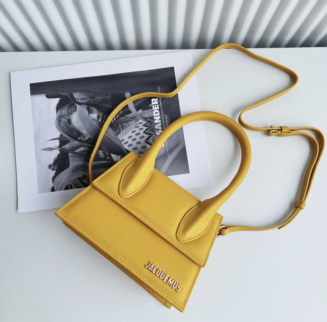 Jacquemus 222553 Yellow 'Le Chiquito Moyen' Bag