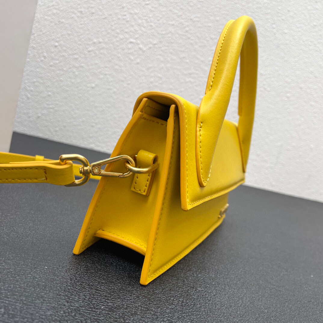 Jacquemus Le Chiquito long 213BA004 Yellow Long signature handbag