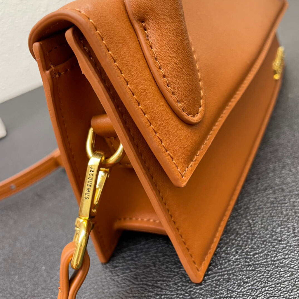 Jacquemus Le Chiquito long 213BA004 Long signature handbag Bronw