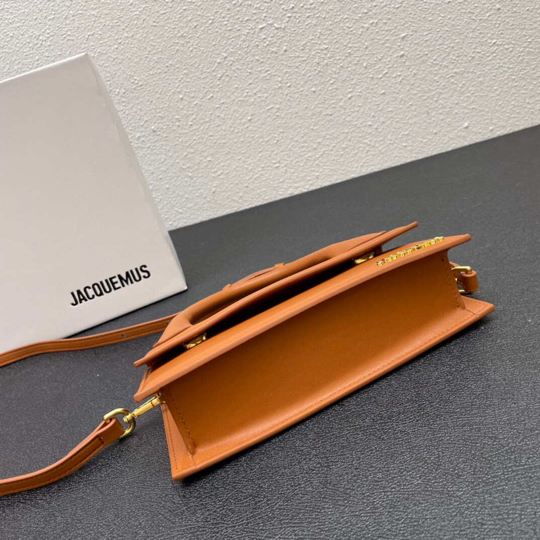 Jacquemus Le Chiquito long 213BA004 Long signature handbag Bronw