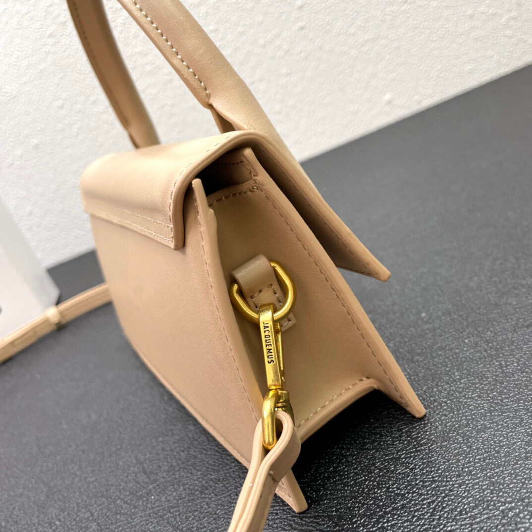 Jacquemus Le Chiquito long 213BA004 Long signature handbag Apricot