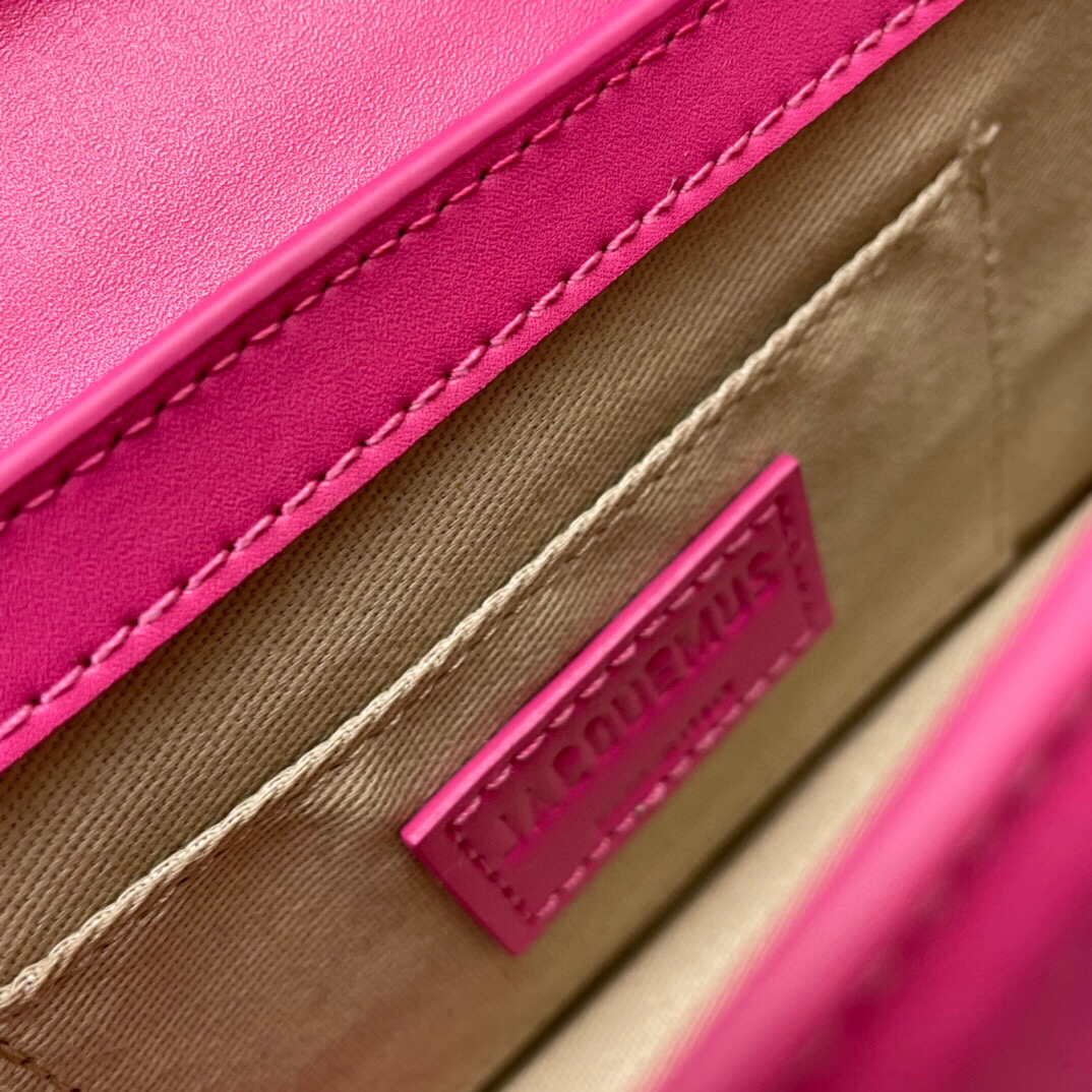 Jacquemus Le Chiquito long 213BA004 Long signature handbag Rose Red
