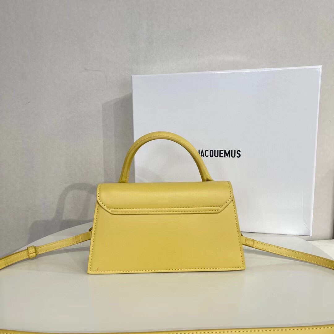 Jacquemus Le grand Chiquito 213BA003 Yellow