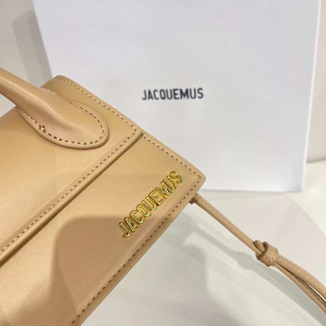 Jacquemus Le grand Chiquito 213BA003 Apricot