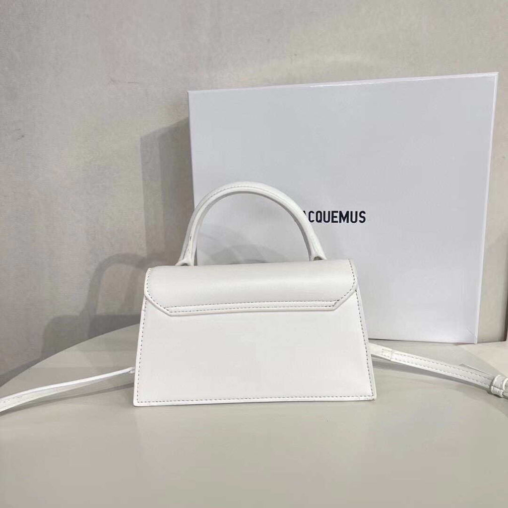 Jacquemus Le grand Chiquito 213BA003 White