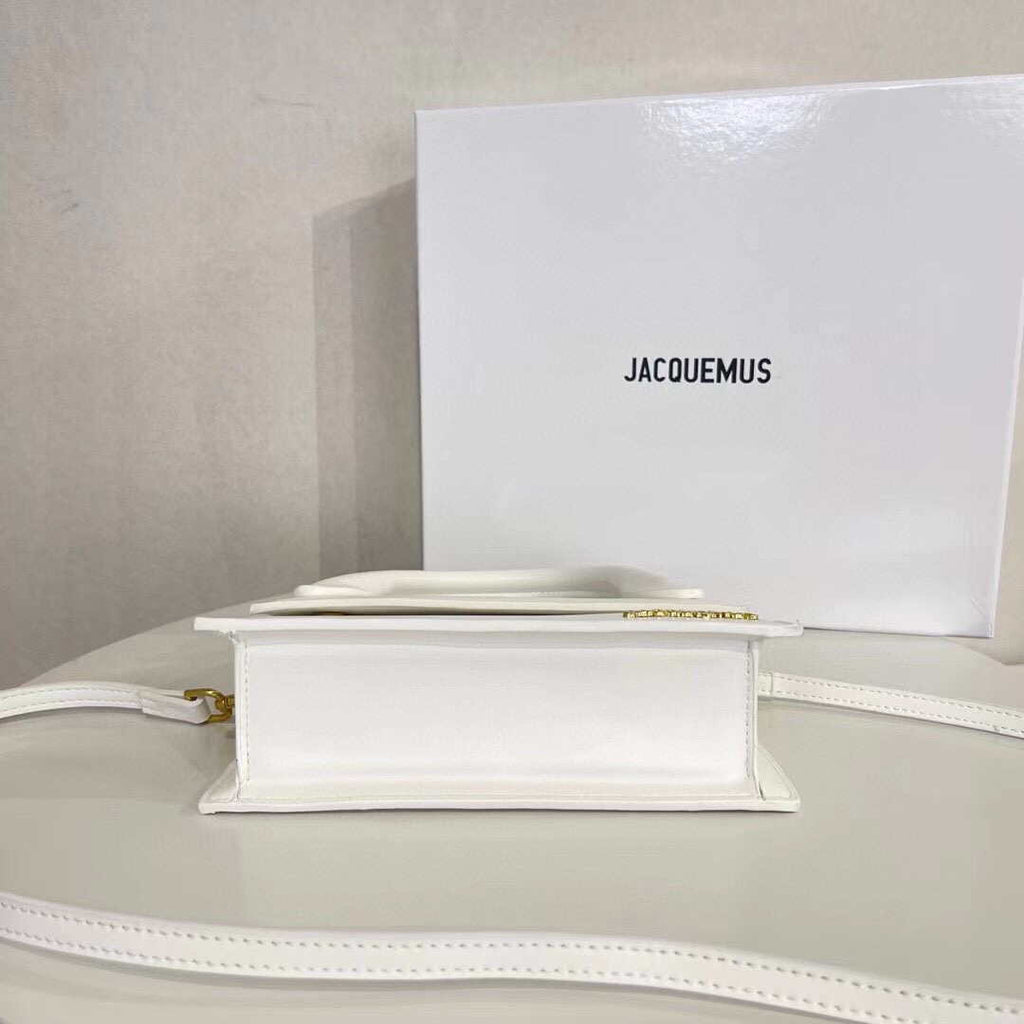 Jacquemus Le grand Chiquito 213BA003 White