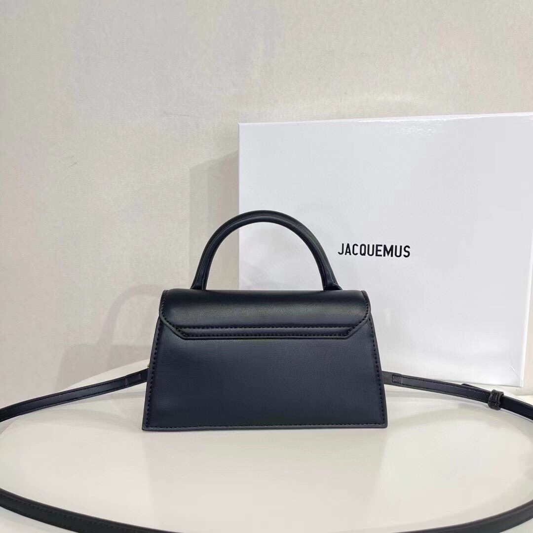 Jacquemus Le grand Chiquito 213BA003 Black