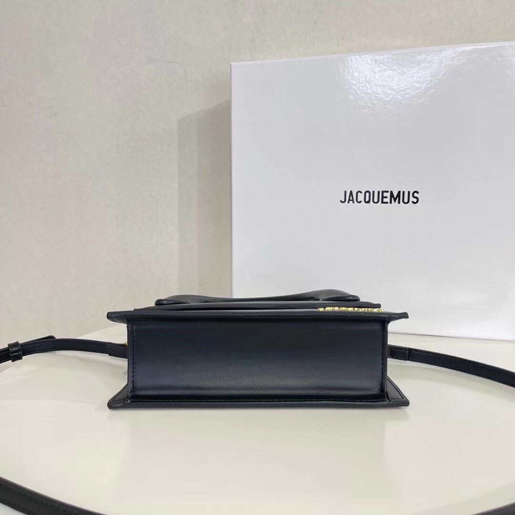 Jacquemus Le grand Chiquito 213BA003 Black