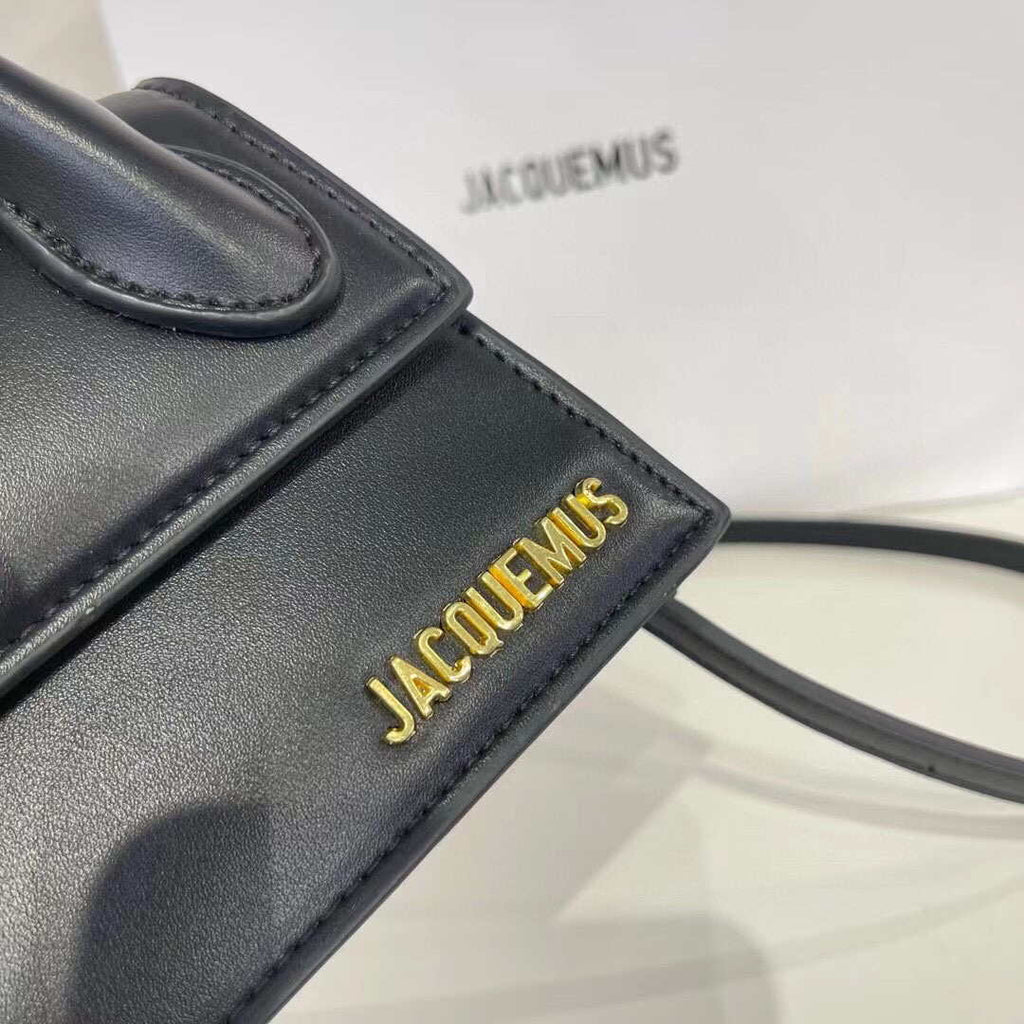 Jacquemus Le grand Chiquito 213BA003 Black