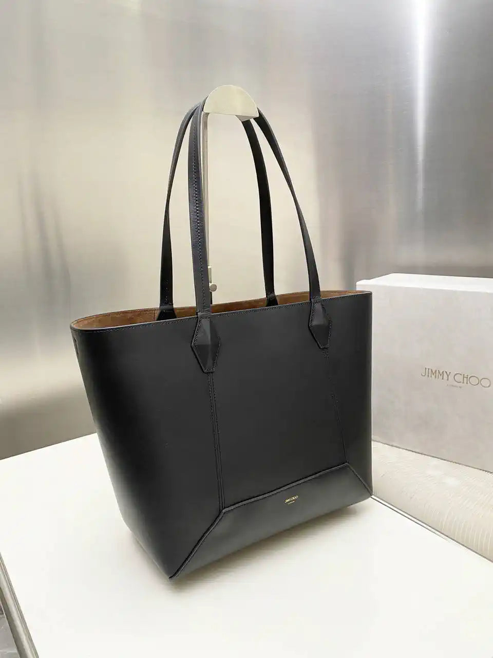 Jimmy Choo Diamond Tote M Black Calf Leather Tote Bag D061844