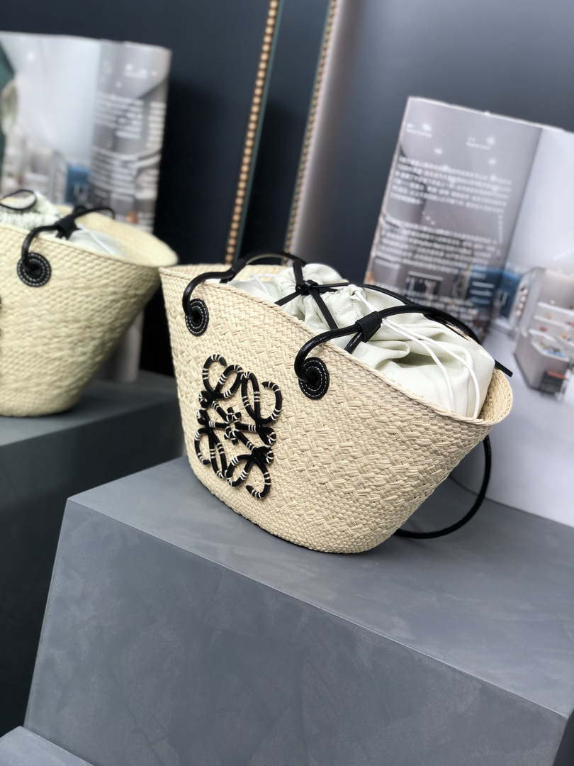 Loewe 169470054 LOEWE x Paula's Ibiza Anagram Small Basket Bag in Iraca Palm with Leather Handles Black