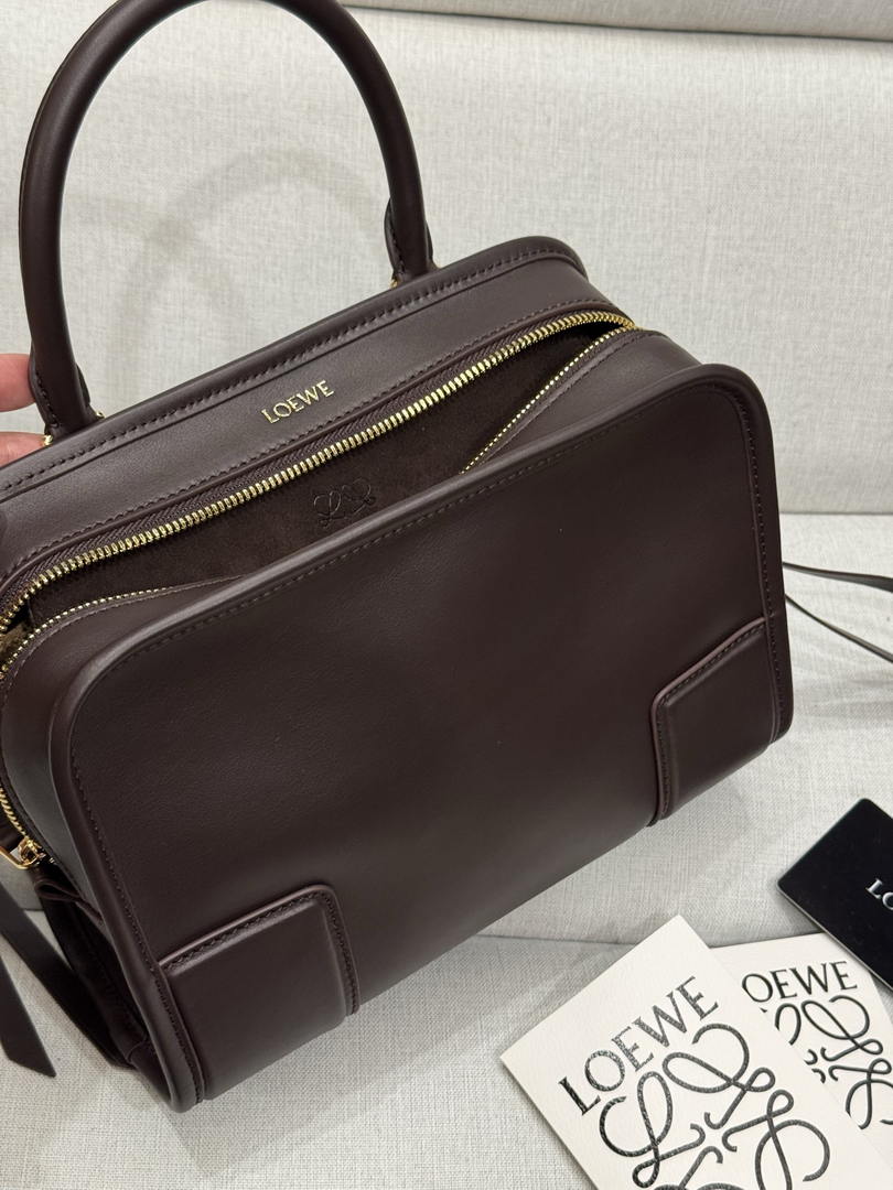 Loewe A039AS0X01 Small Amazona 180 bag in soft calfskin Dark Brown
