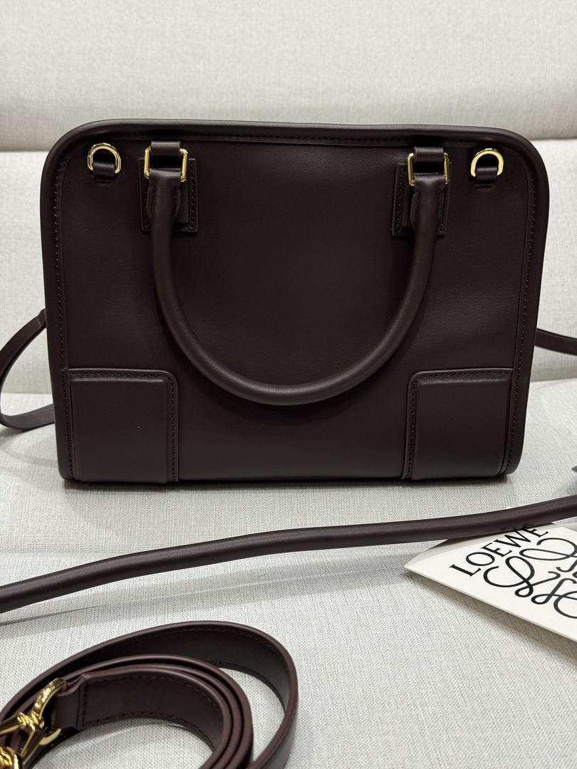 Loewe A039AS0X01 Small Amazona 180 bag in soft calfskin Dark Brown