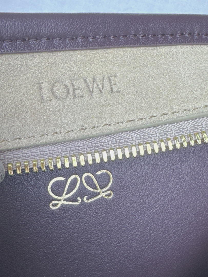 Loewe A039AS0X01 Small Amazona 180 bag in Beige Suede & soft calfskin Dark Brown