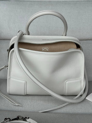 Loewe A039AS0X01 Small Amazona 180 bag in soft calfskin White - Default Title - View 2