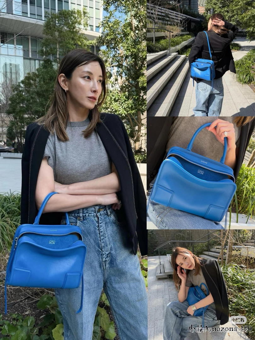 Loewe A039AS0X01 Small Amazona 180 bag in soft calfskin Blue
