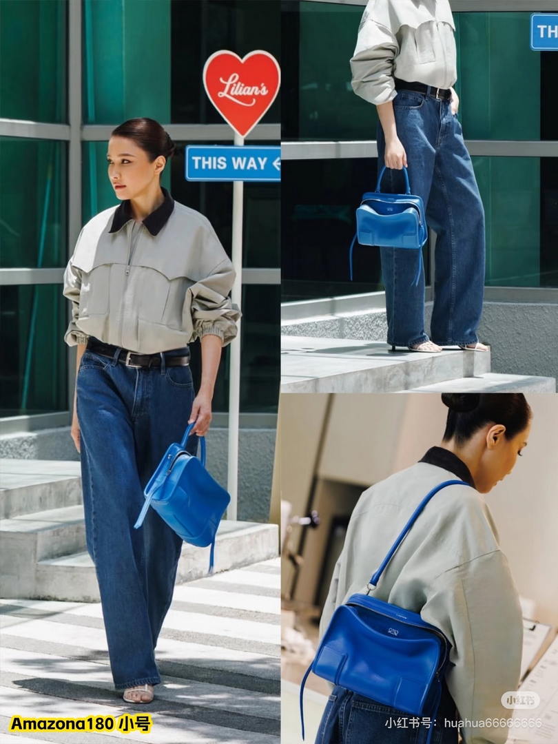 Loewe A039AS0X01 Small Amazona 180 bag in soft calfskin Blue