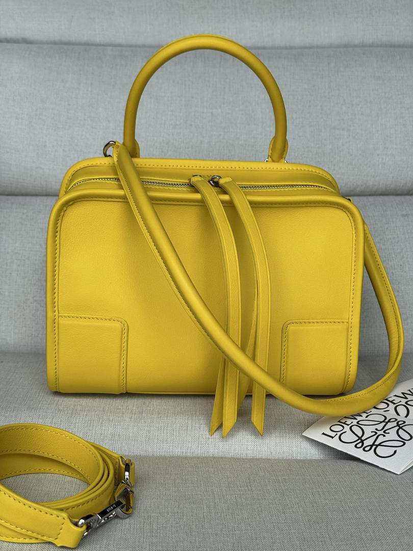 Loewe A039AS0X01 Small Amazona 180 bag in soft calfskin Yellow