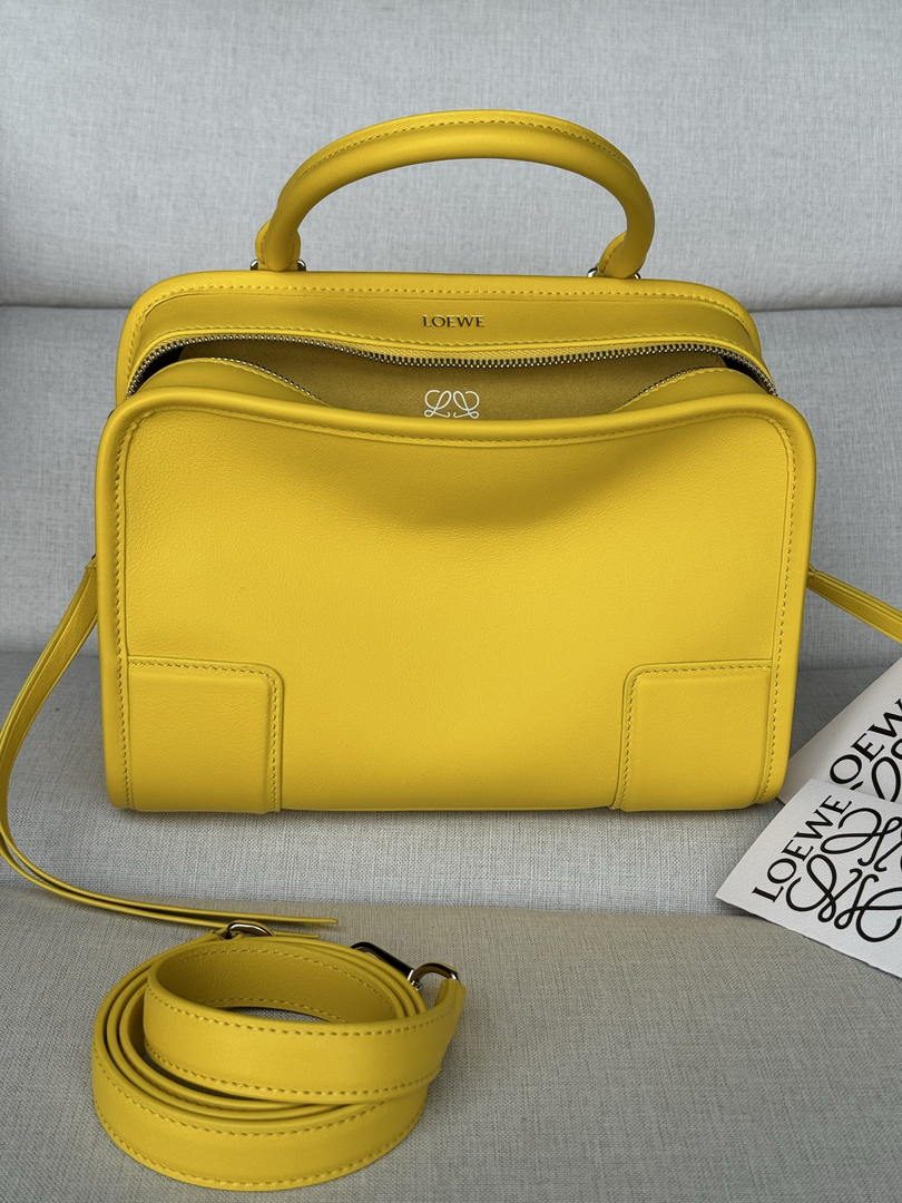 Loewe A039AS0X01 Small Amazona 180 bag in soft calfskin Yellow