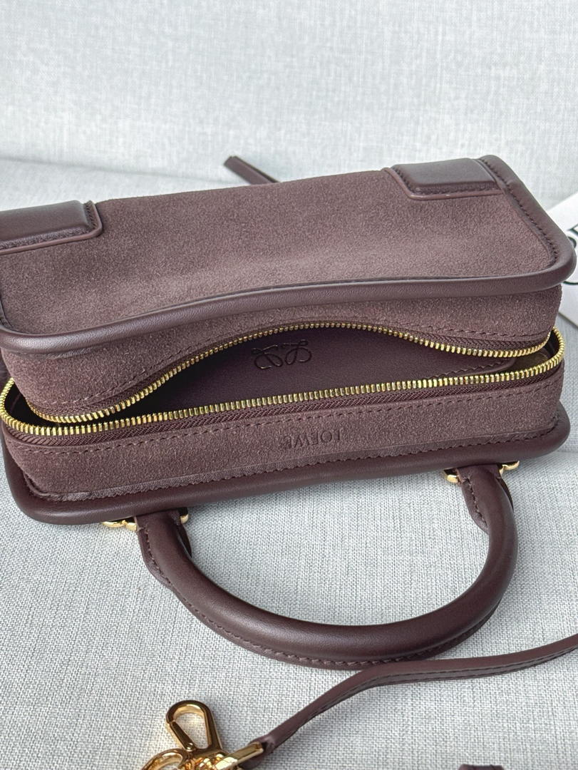 Loewe A039AS4X12  Mini Amazona 180 bag in Suede & soft calfskin Dark Brown