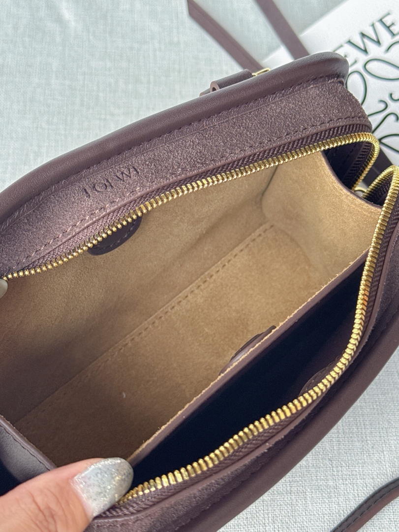 Loewe A039AS4X12  Mini Amazona 180 bag in Suede & soft calfskin Dark Brown