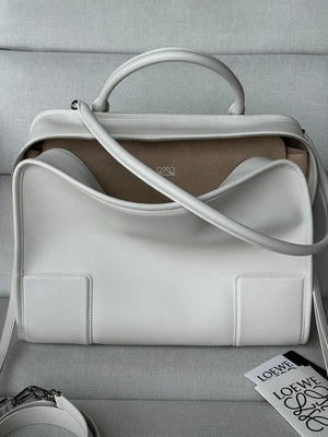 Loewe A039ASRX03 Large Amazona 180 bag in soft calfskin White - Default Title - View 1